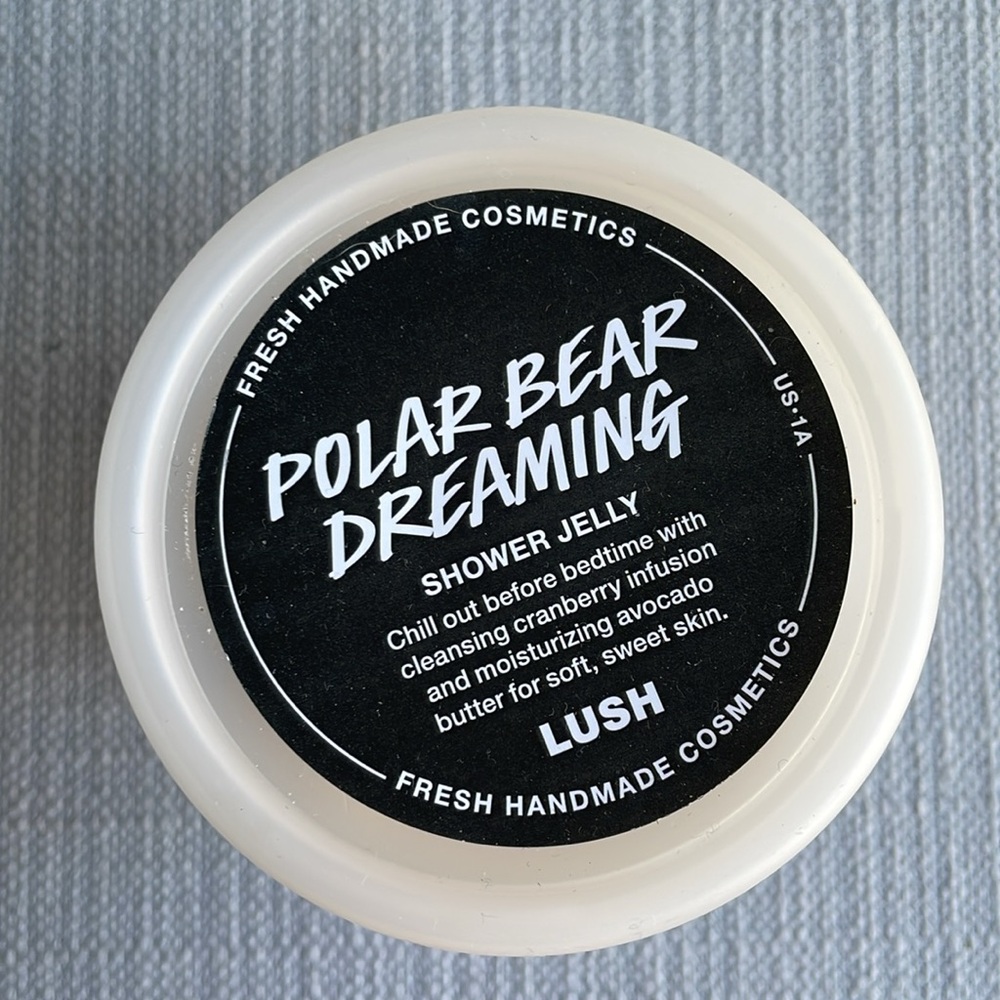 LUSH Polar Bear Dreaming SHOWER JELLY